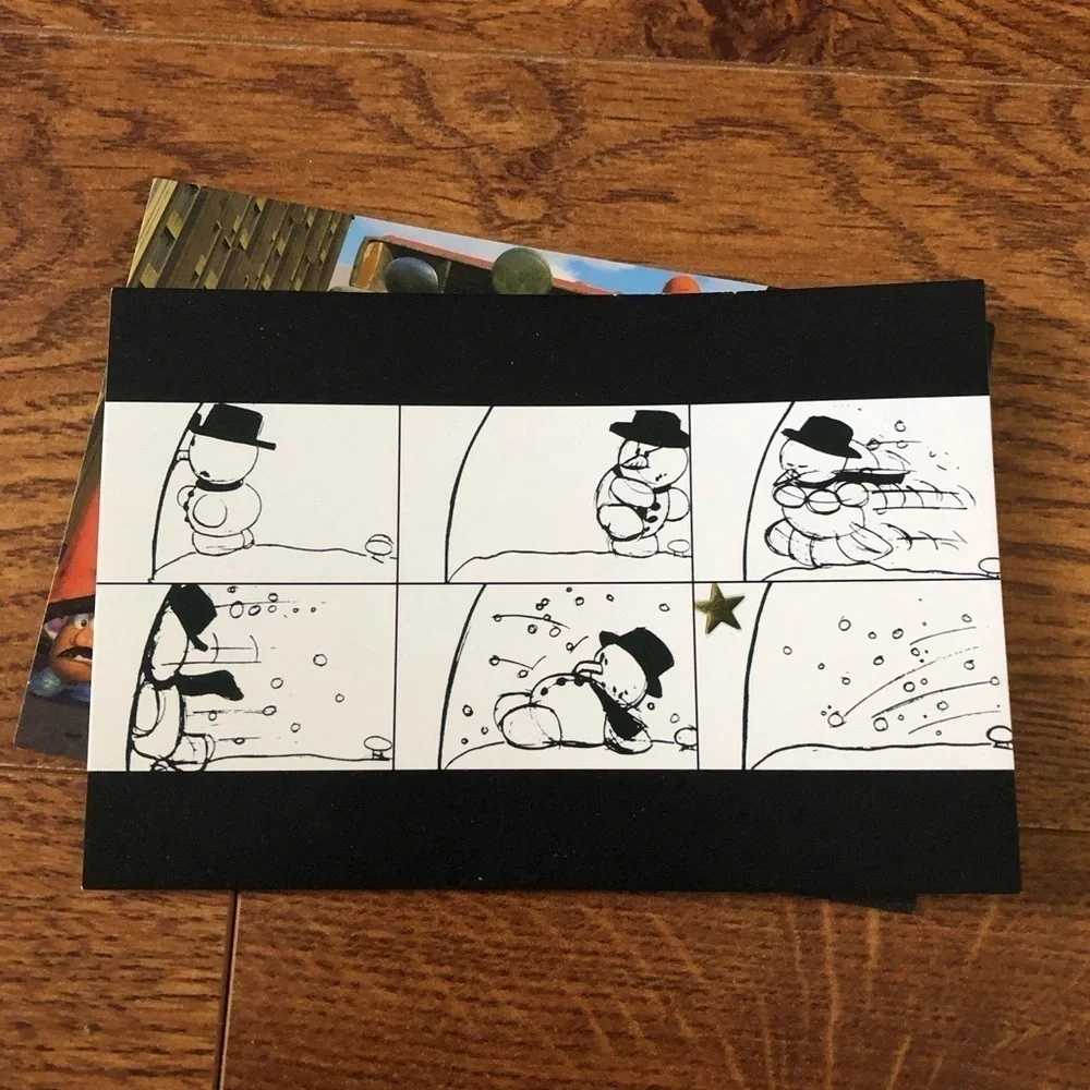 Disney Pixar: Post Card set of 2